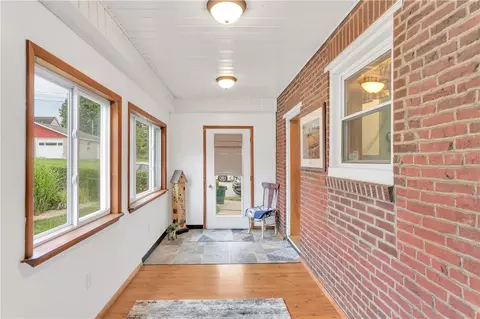 Entry Way - 302 E 3rd St, Derry, PA 15627 photo 6 of 8