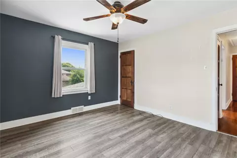1845 Devonshire Rd, Coraopolis, PA 15108 photo 21