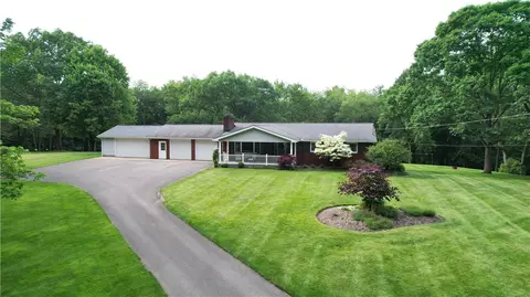 321 Headland Rd, Butler, PA 16002