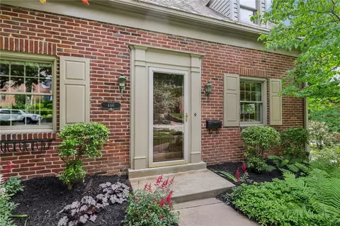 486 Thornycroft Ave, Pittsburgh, PA 15228