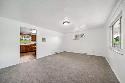 329 Darragh Hermine, Irwin, PA 15642 photo 6