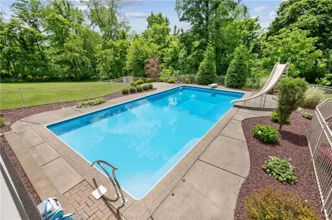 323 Wolfe Ln, Irwin, PA 15642 photo 21