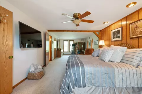 323 Wolfe Ln, Irwin, PA 15642 photo 12