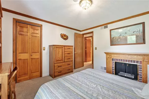 323 Wolfe Ln, Irwin, PA 15642 photo 16