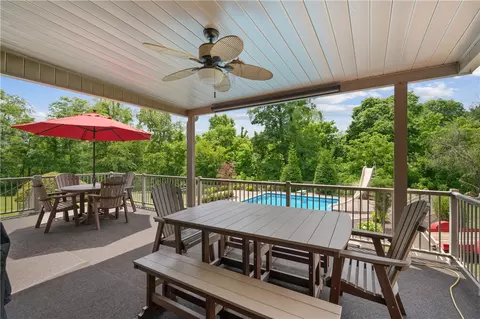 323 Wolfe Ln, Irwin, PA 15642 photo 19