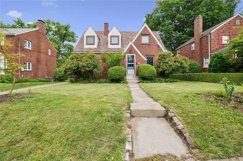 20 Love Pl, Pittsburgh, PA 15218