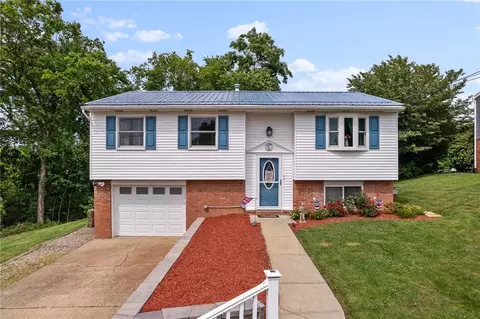 222 Win Ridge Dr, Coraopolis, PA 15108
