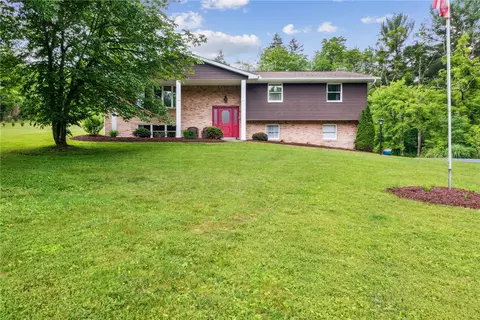2536 Skidmore Rd, Greensburg, PA 15601