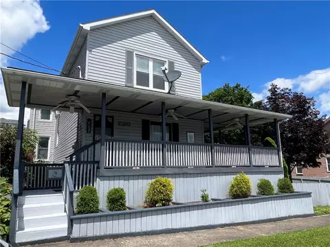 19 N High St, Scottdale, PA 15683
