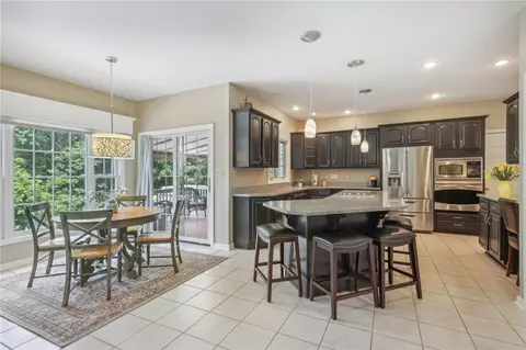 505 Linden Ct, Mars, PA 16046 photo 2