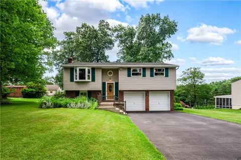 115 Crosslands, Butler, PA 16002
