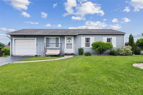 50 Hemlock, Latrobe, PA 15650