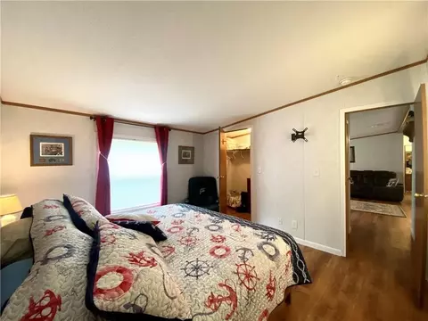 11294 N Lake Rd, Linesville, PA 16424 | 50 Photos - Movoto