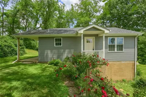 253 Ferguson Rd, Imperial, PA 15126