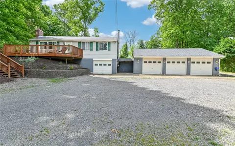 308 Golden City Rd, Saxonburg, PA 16056