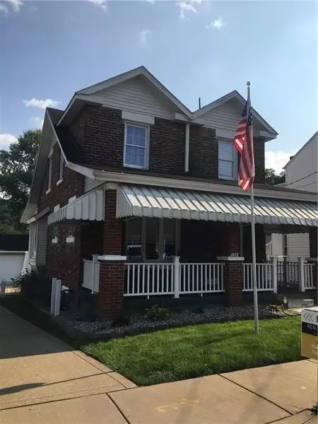 154 Bow St, Stockdale, PA 15483