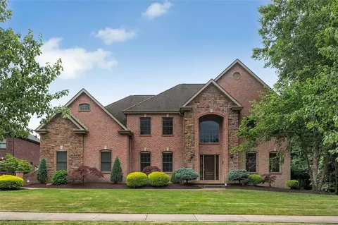 403 Granville Pl, Cranberry Township, PA 16066