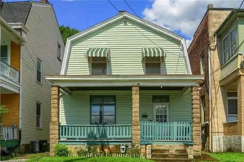 246 Park Rd, Ambridge, PA 15003