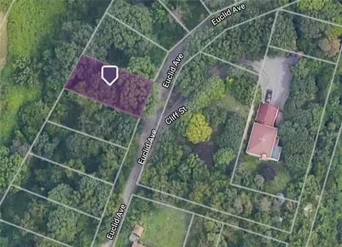 1856 Euclid Ave, Coraopolis, PA 15108