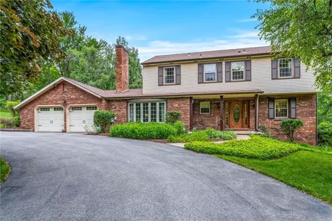 171 E Airport Rd, Butler, PA 16002