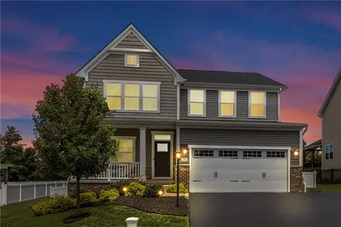 154 Saddle Ridge Dr, Oakdale, PA 15071