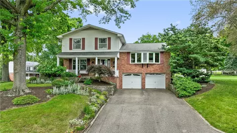 518 Goldsmith Rd, Pittsburgh, PA 15237