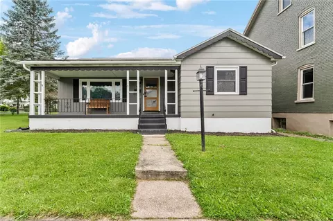 3114 Oak Ave, Altoona, PA 16601