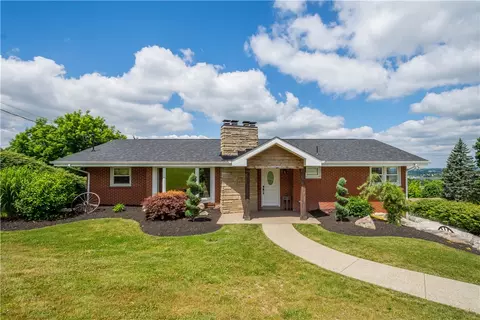 17 Conklin Rd, Washington, PA 15301