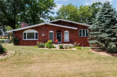 205-208 Tommys Dr, New Alexandria, PA 15670