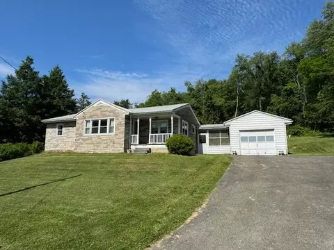 302 Chestnut St, New Florence, PA 15944