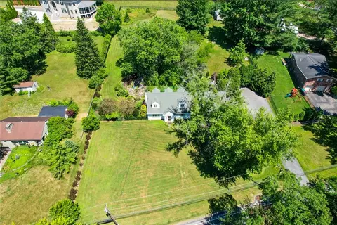 127 Johnston Rd, Pittsburgh, PA 15241 photo 29