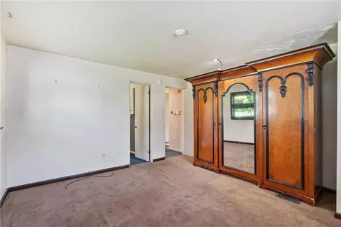 127 Johnston Rd, Pittsburgh, PA 15241 photo 12