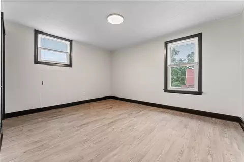 Bedroom - 1823 Devonshire Rd, Coraopolis, PA 15108 photo 2 of 3