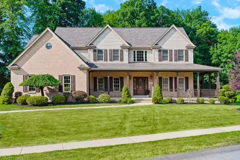 403 Shannon Rd, Cranberry Township, PA 16066