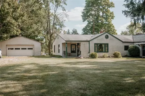 115 Francis Ave, Beaver Falls, PA 15010