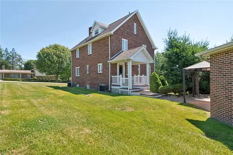 Exterior - 804 Willow St, Irwin, PA 15642 photo 4 of 11