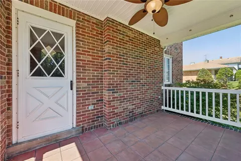Exterior - 804 Willow St, Irwin, PA 15642 photo 7 of 11