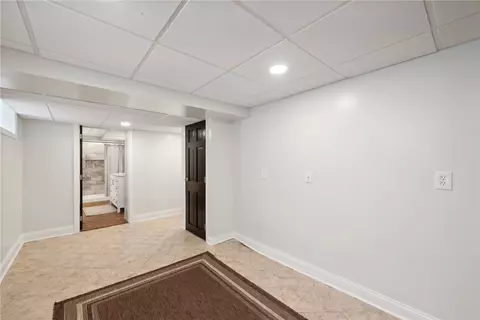 Entry Way - 804 Willow St, Irwin, PA 15642 photo 3 of 3