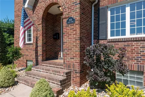 Exterior - 804 Willow St, Irwin, PA 15642 photo 11 of 11