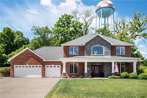 1204 Weber Ct, Irwin, PA 15642
