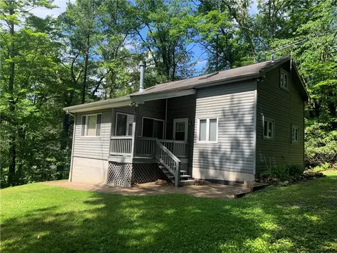 1212 Triple Creek Rd, Champion, PA 15622