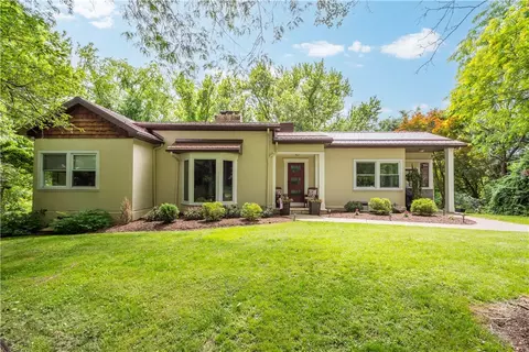 750 N Wade Ave, Washington, PA 15301