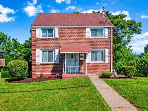 2400 Sunset Dr, West Mifflin, PA 15122