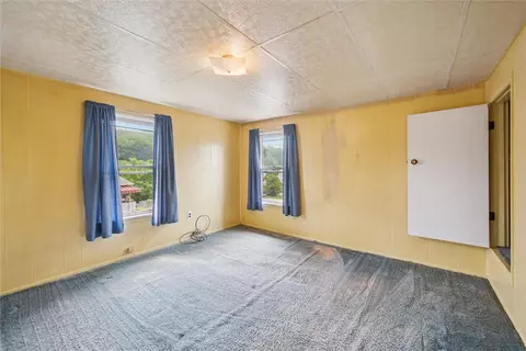 Bedroom - 24 Maple St, Muse, PA 15350 photo 2 of 6