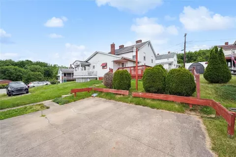 Exterior - 24 Maple St, Muse, PA 15350 photo 6 of 7