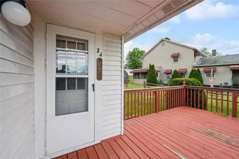 Exterior - 24 Maple St, Muse, PA 15350 photo 2 of 7