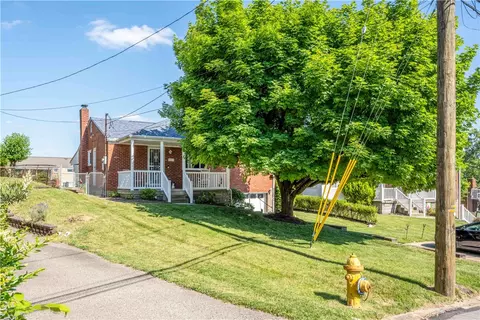 5311 Becky Dr, Pittsburgh, PA 15236