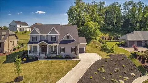 165 Lelak Ln, Venetia, PA 15367