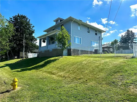 4 Collier Ave, Uniontown, PA 15401