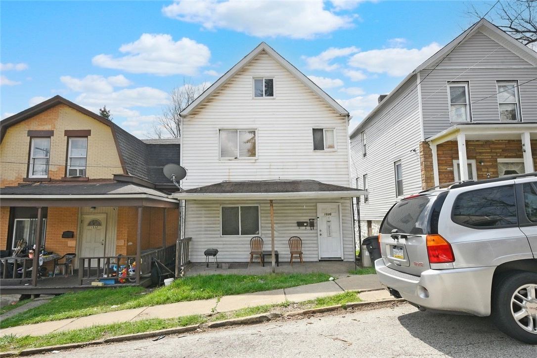 1532 Grandview Ave  